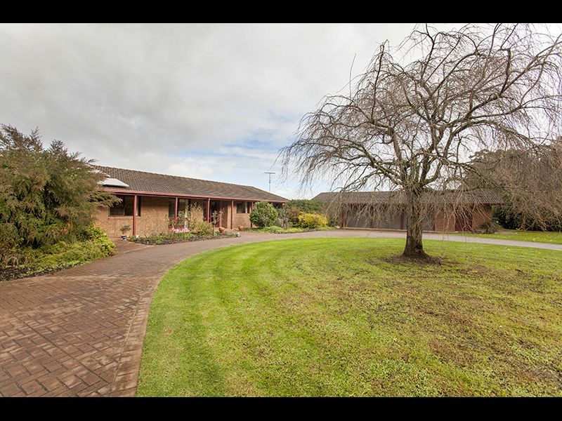 128 Cropleys Road, Ellinbank VIC 3821, Image 1