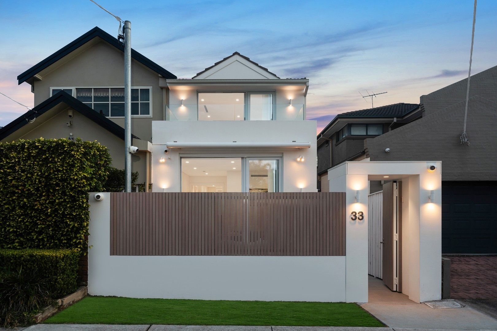 4 bedrooms House in 33 Roe Street NORTH BONDI NSW, 2026