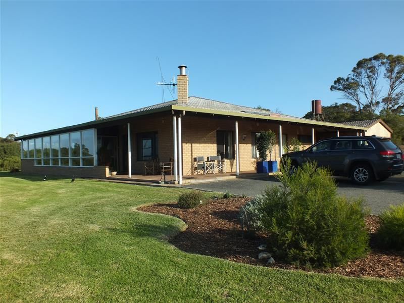 27 Roberts Road, Robinson WA 6330, Image 0