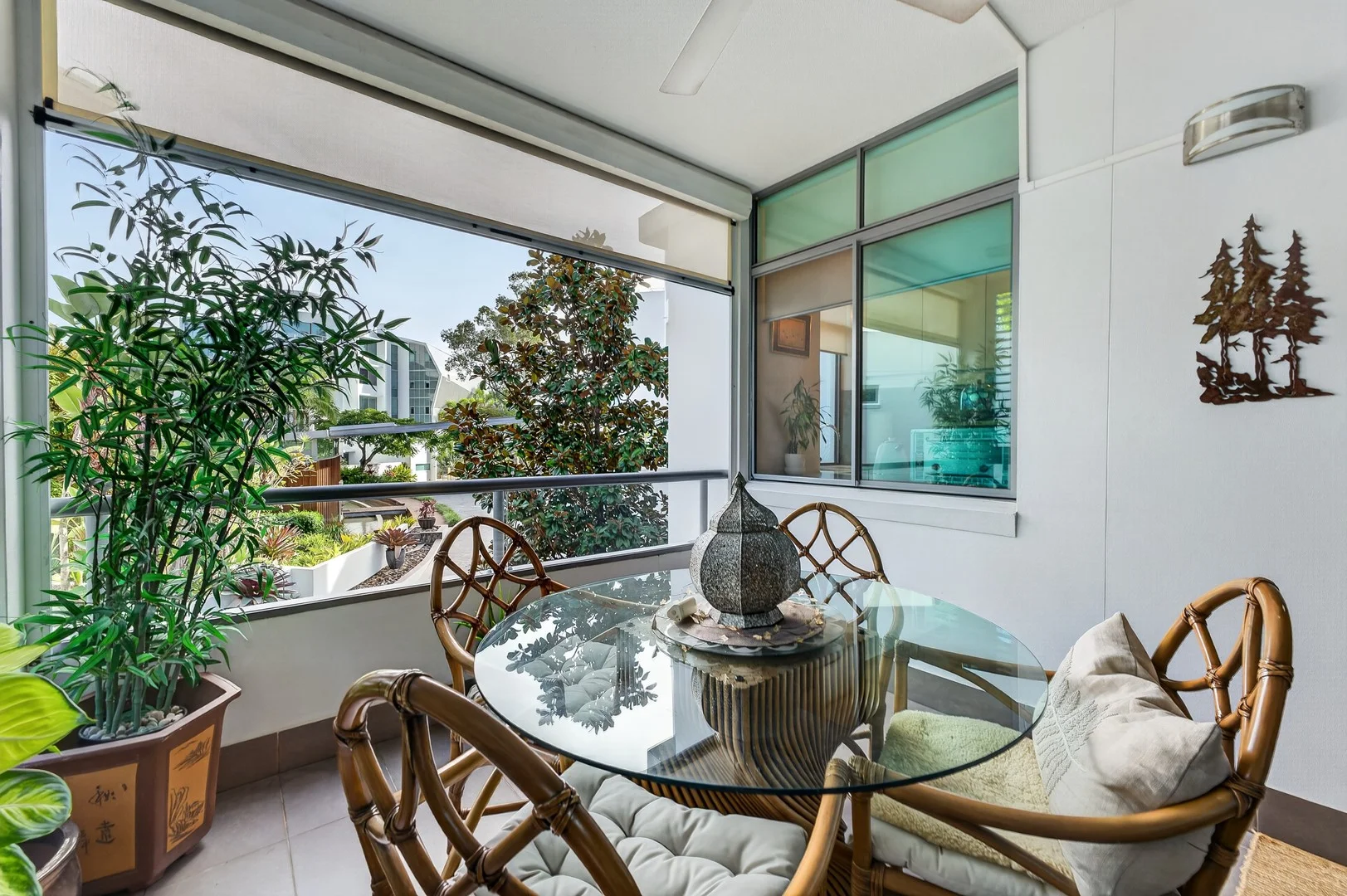 9A/28 Bayview Street, Runaway Bay QLD 4216