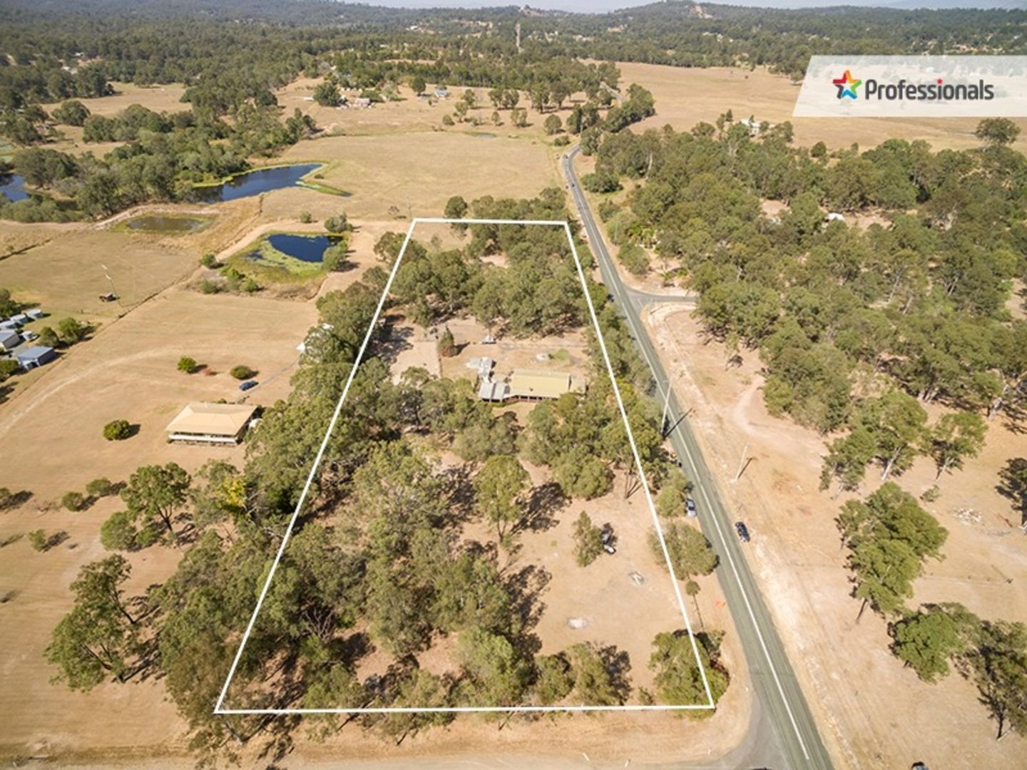 136164 Millstream Road, Jimboomba Property History & Address