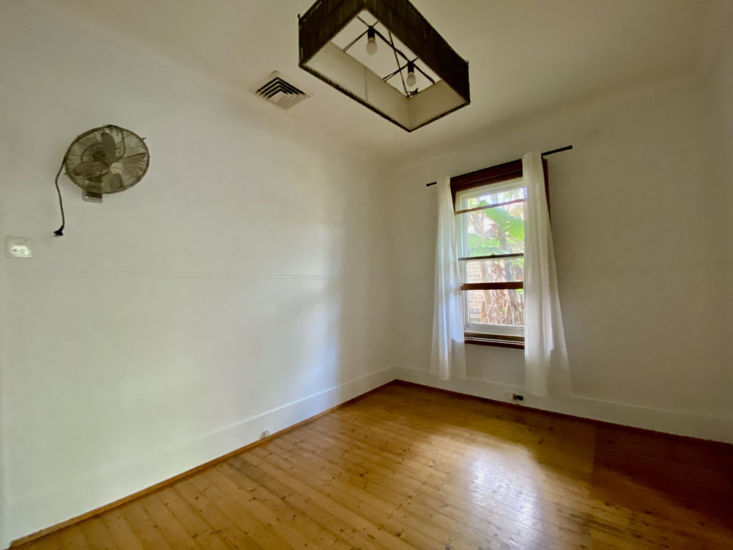 4 Yelverton Street, Sydenham NSW 2044 House For Rent 850 Domain