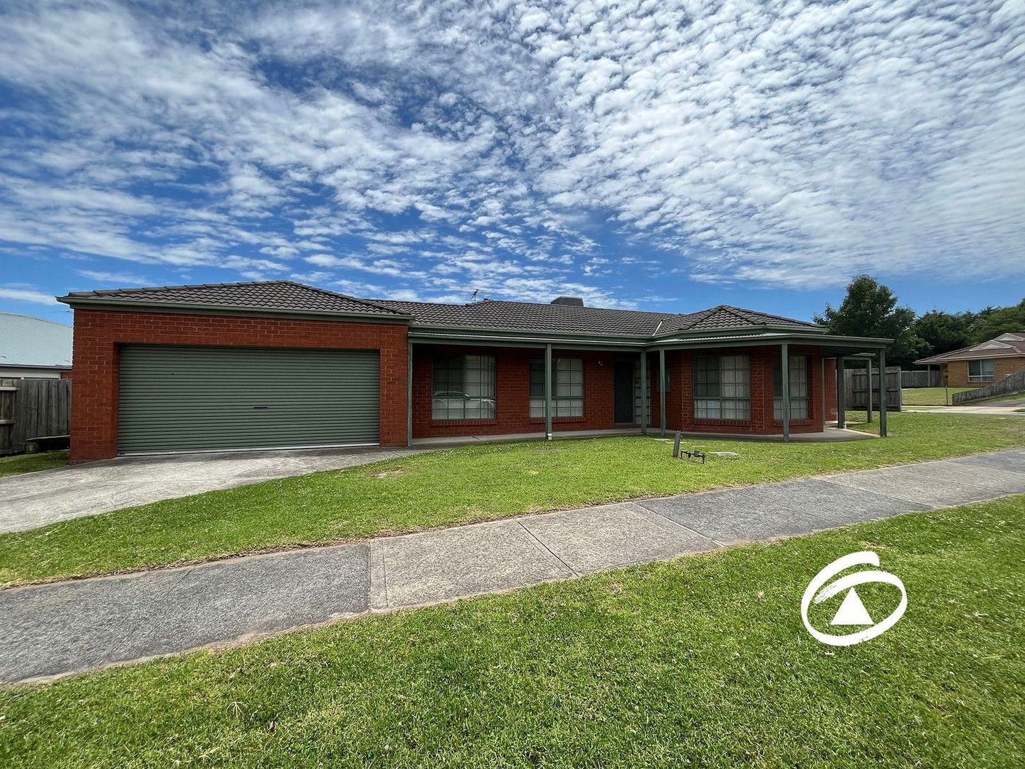 9 Oakgrove Drive, Narre Warren South VIC 3805 House For Rent Domain