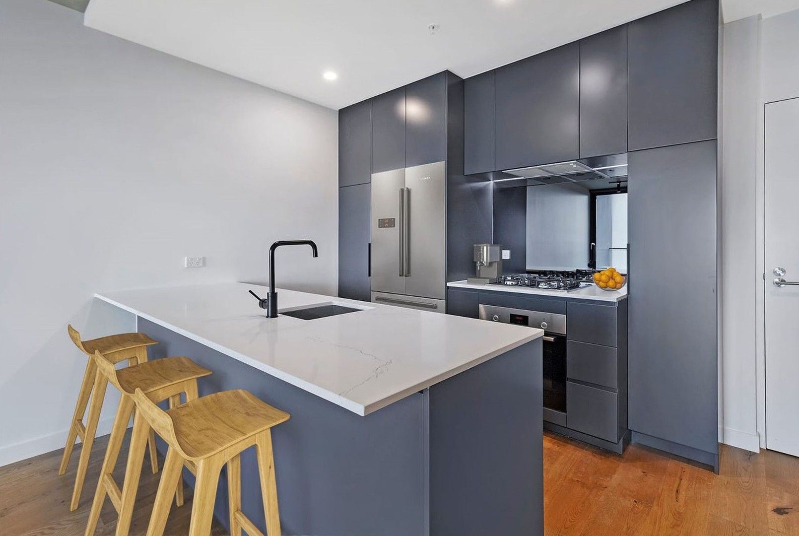 1 bedrooms Apartment / Unit / Flat in 1003/6 Joseph Road FOOTSCRAY VIC, 3011
