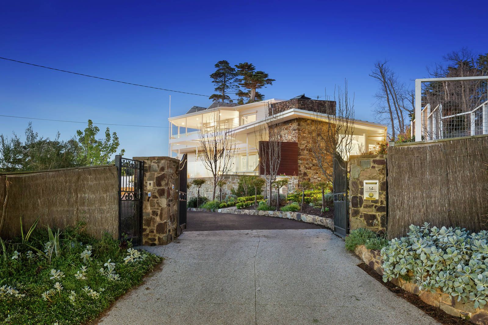 14 Gulls Way, Frankston South Property History & Address Research