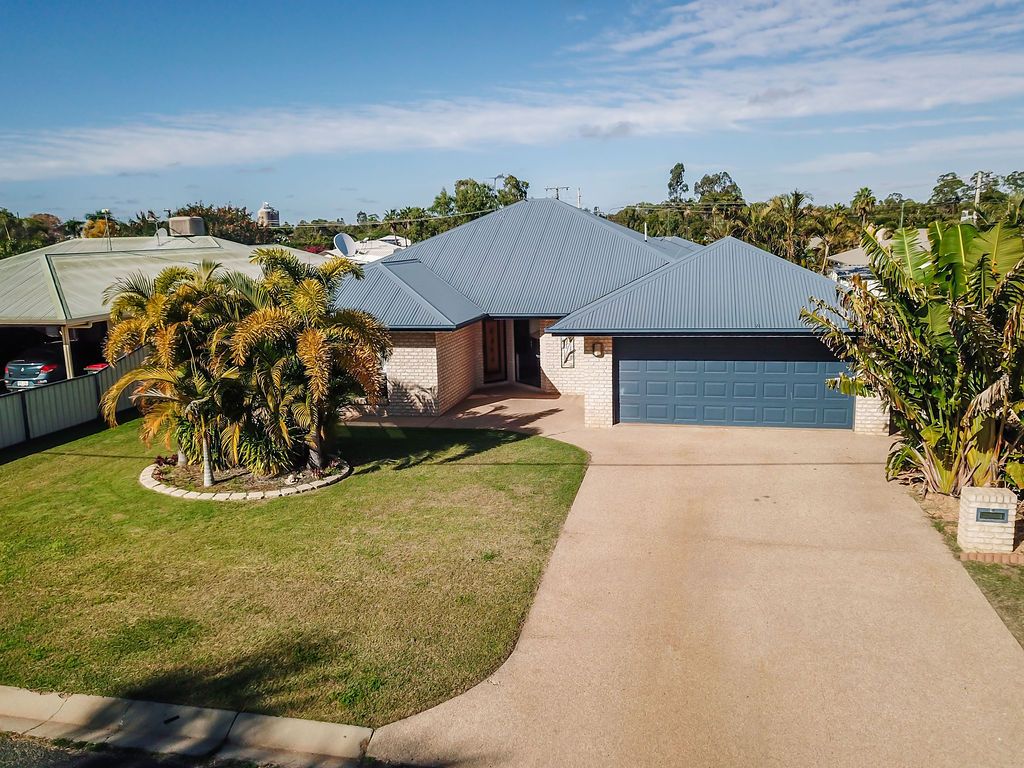10 Crozier Crescent Emerald Qld 4720 Domain