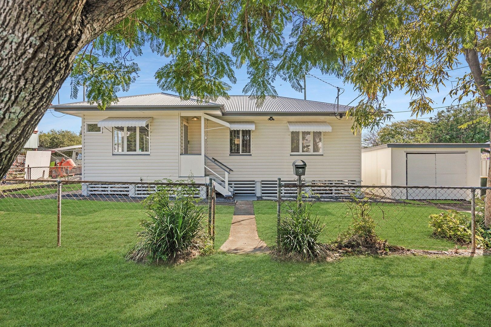 3 bedrooms House in 3 Pansy Street WYNNUM QLD, 4178
