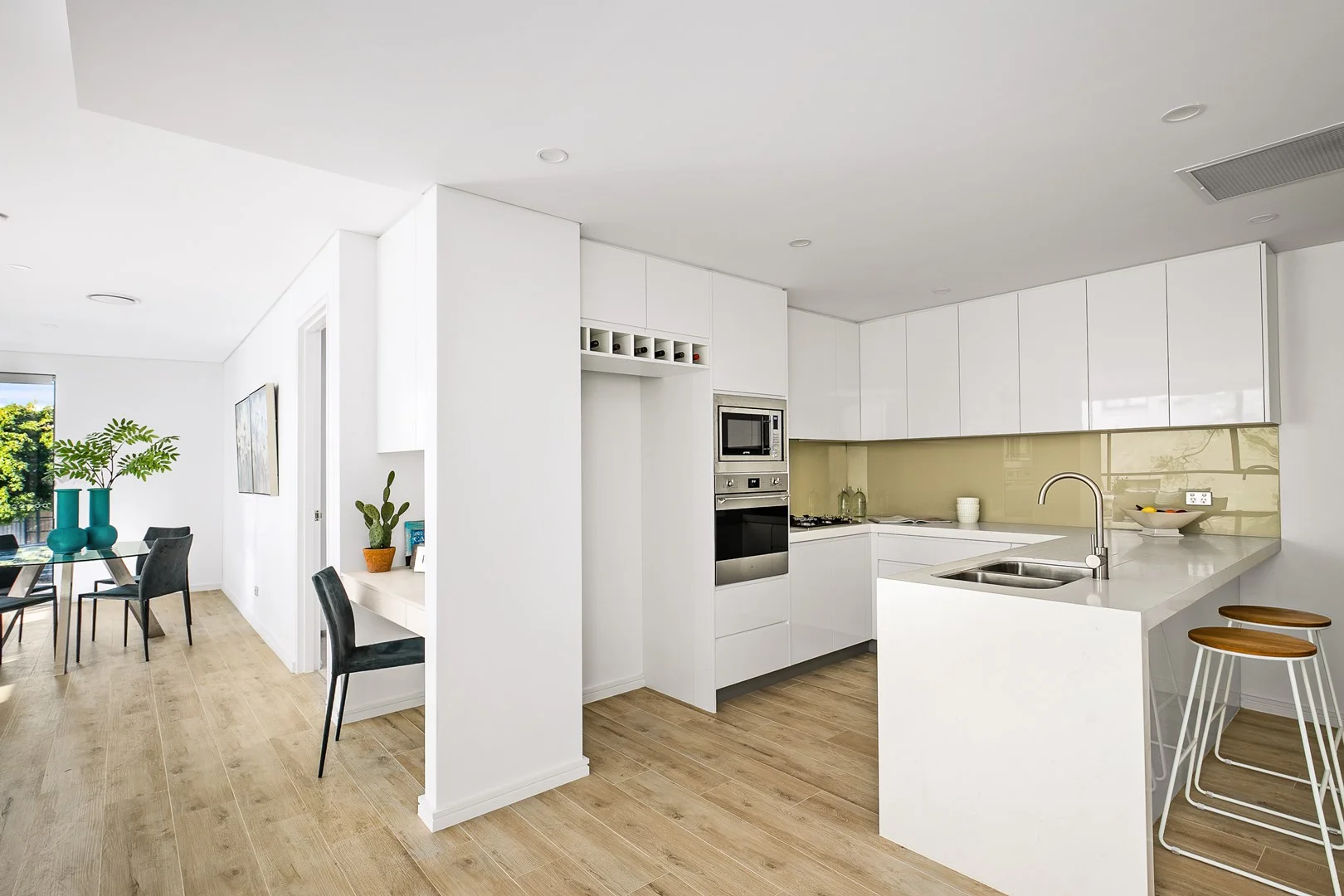 Additional image 6 of 3/20-22 Clyde Road, Dee Why NSW 2099