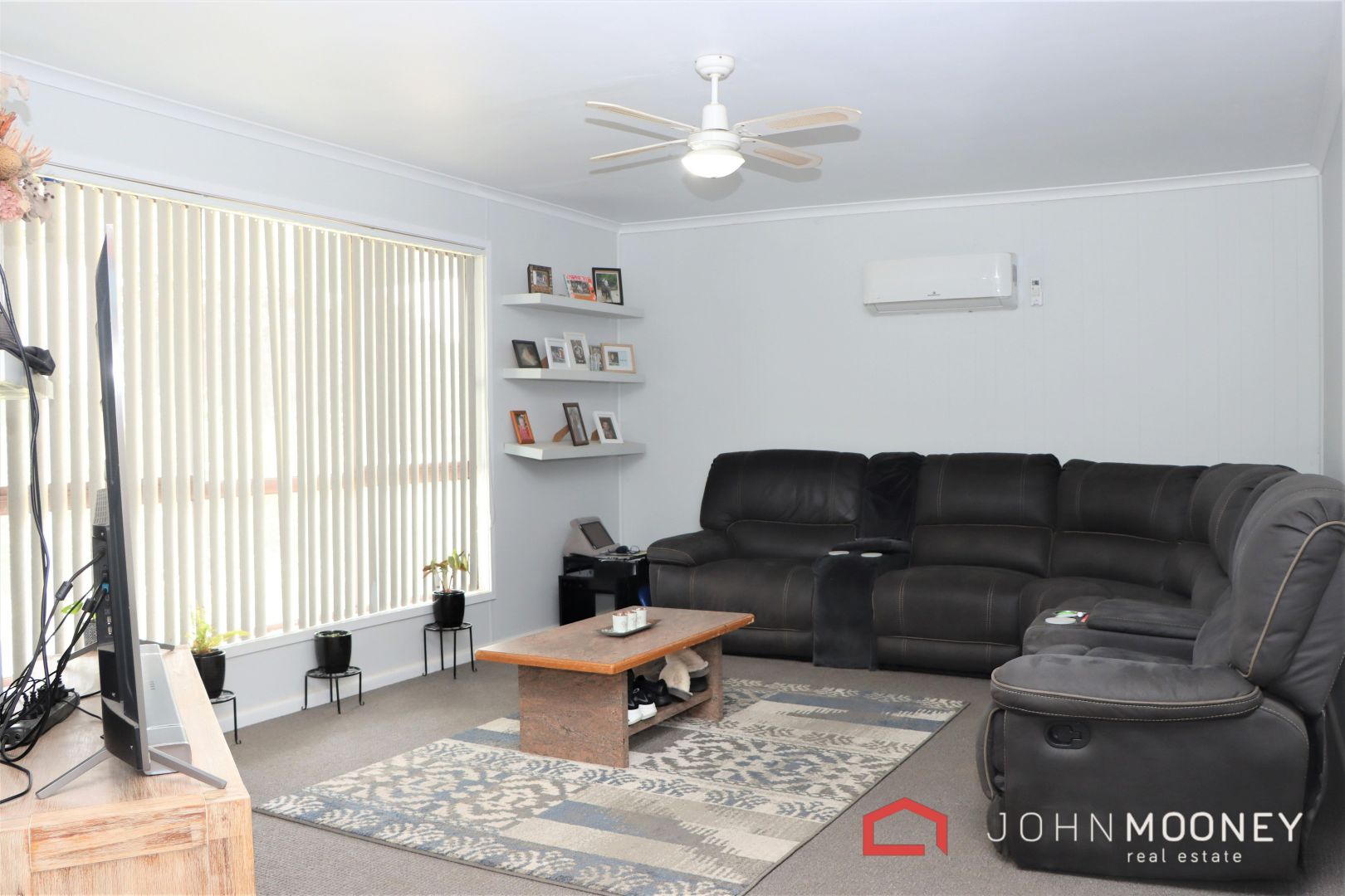 57 Urana Street, The Rock NSW 2655, Image 1