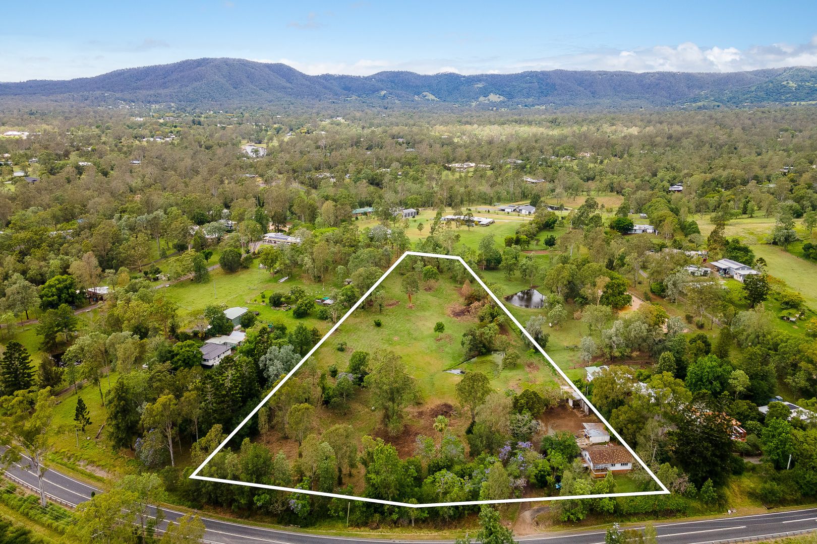 333 Mount Glorious Road, Samford Valley QLD 4520, Image 2