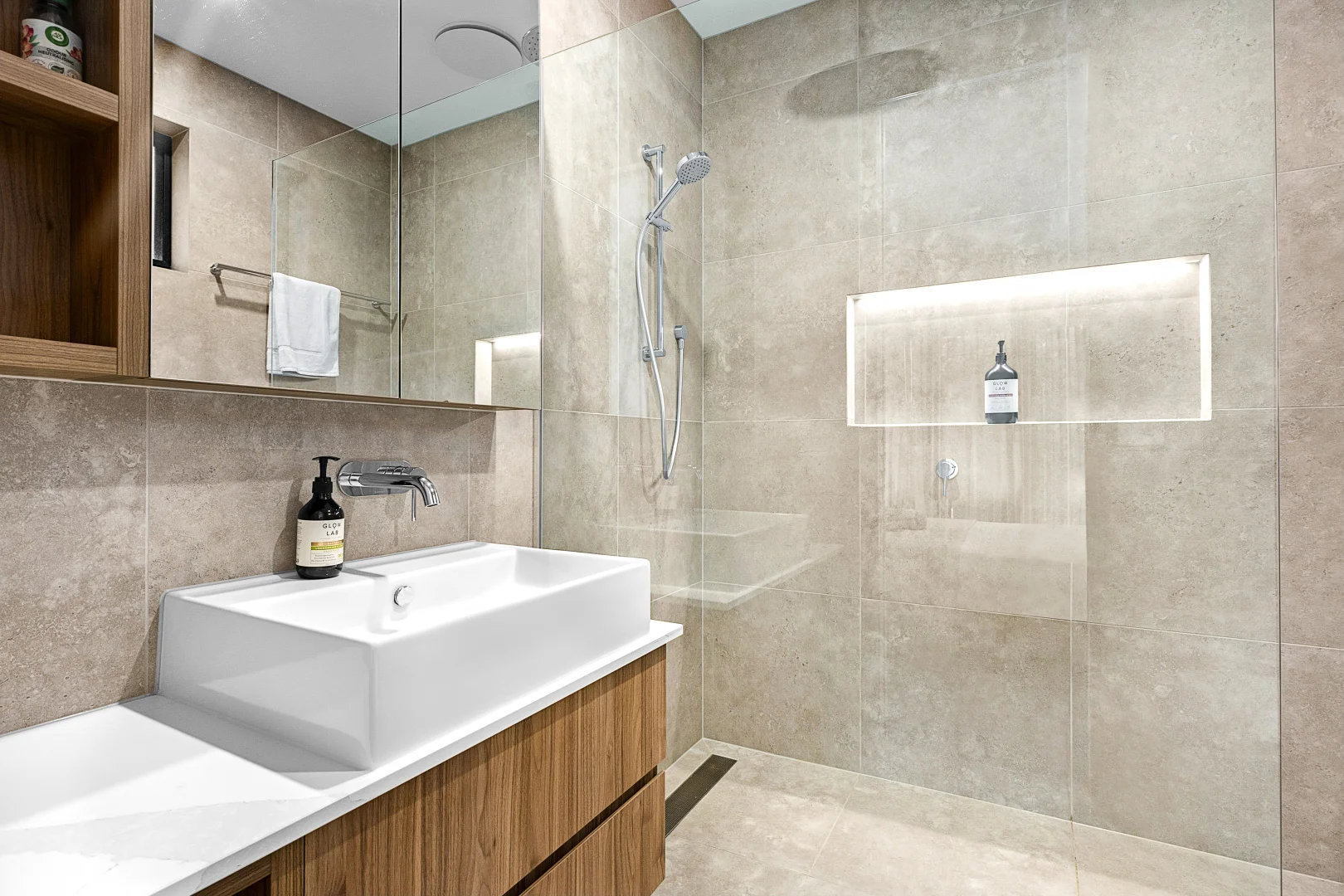 Image 28