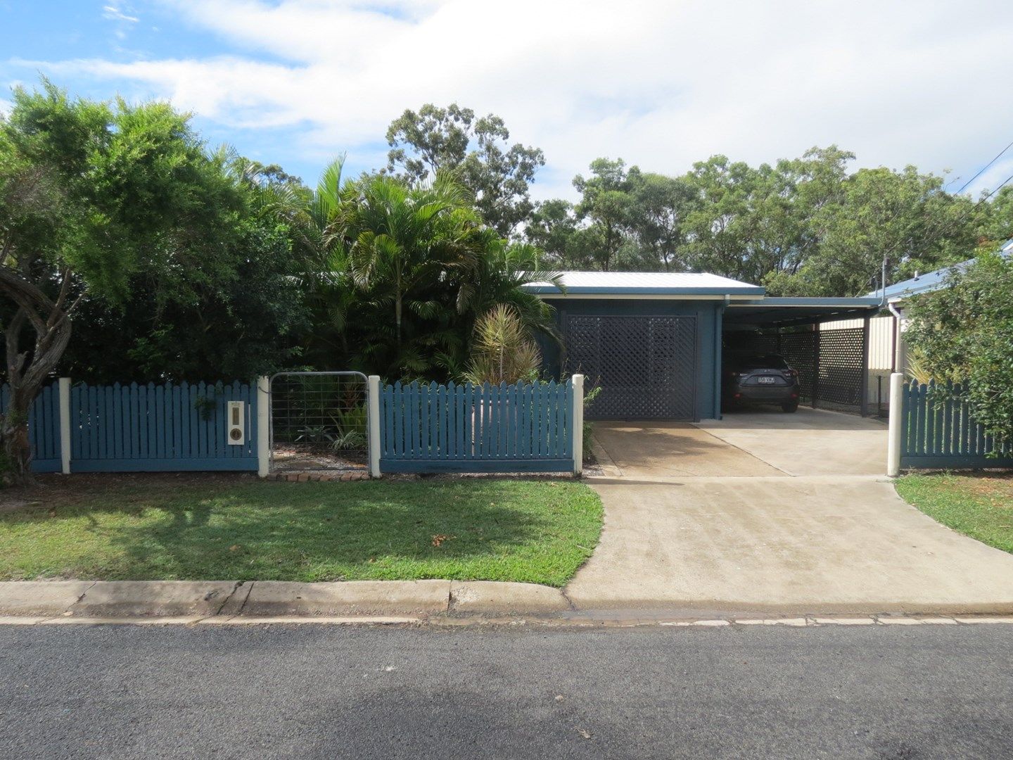 4 Barry Street, Torquay QLD 4655, Image 1