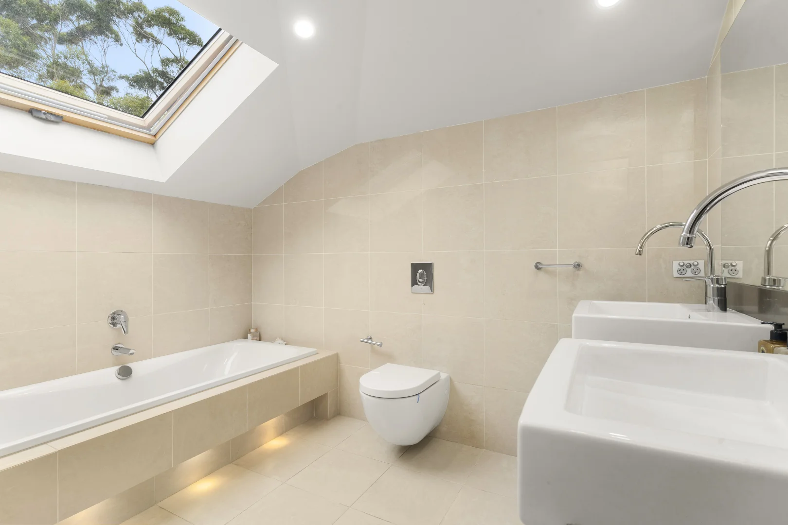 Additional image 11 of 12 Kimberley Place, Gymea Bay NSW 2227