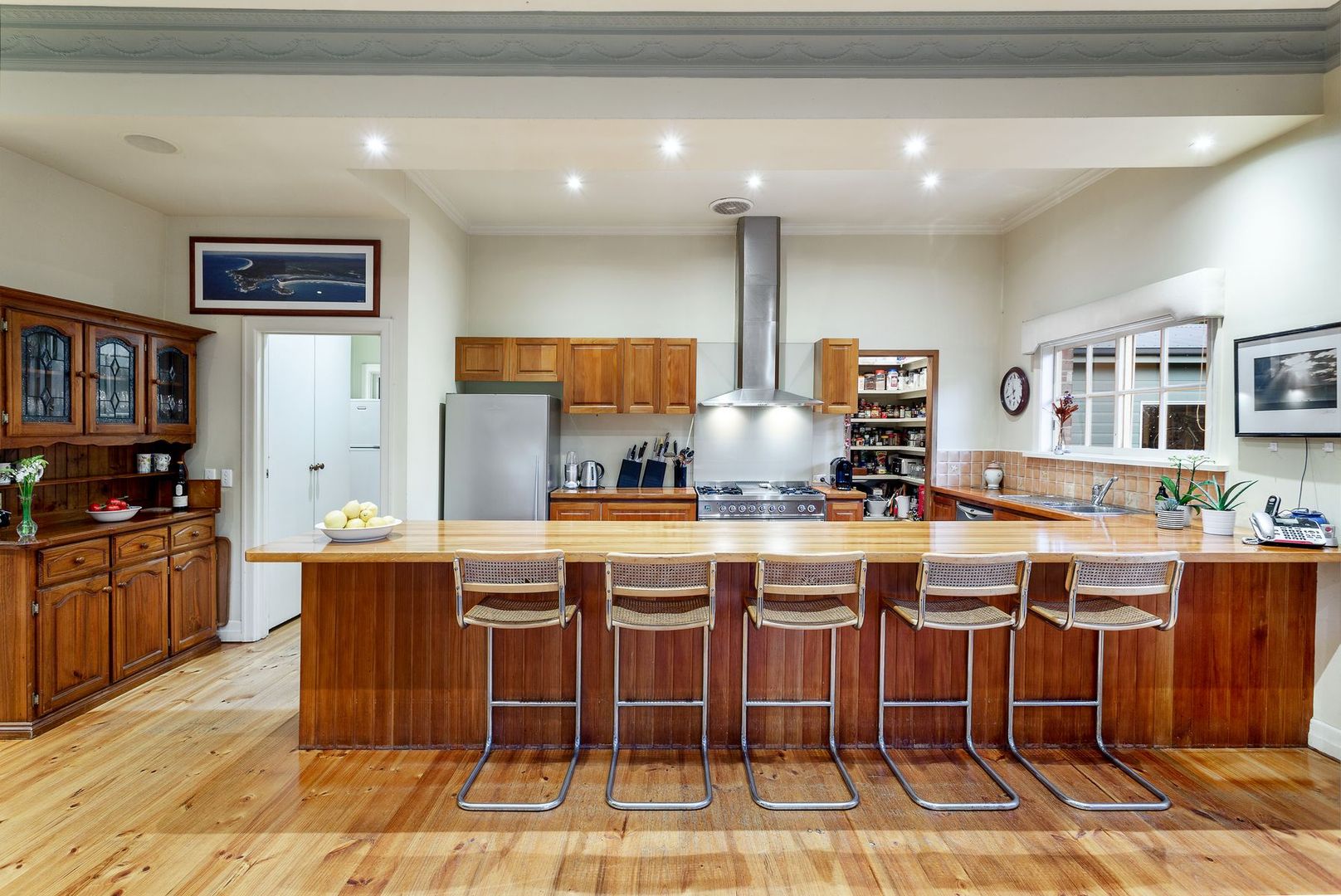 60 Were Street, Brighton VIC 3186, Image 2