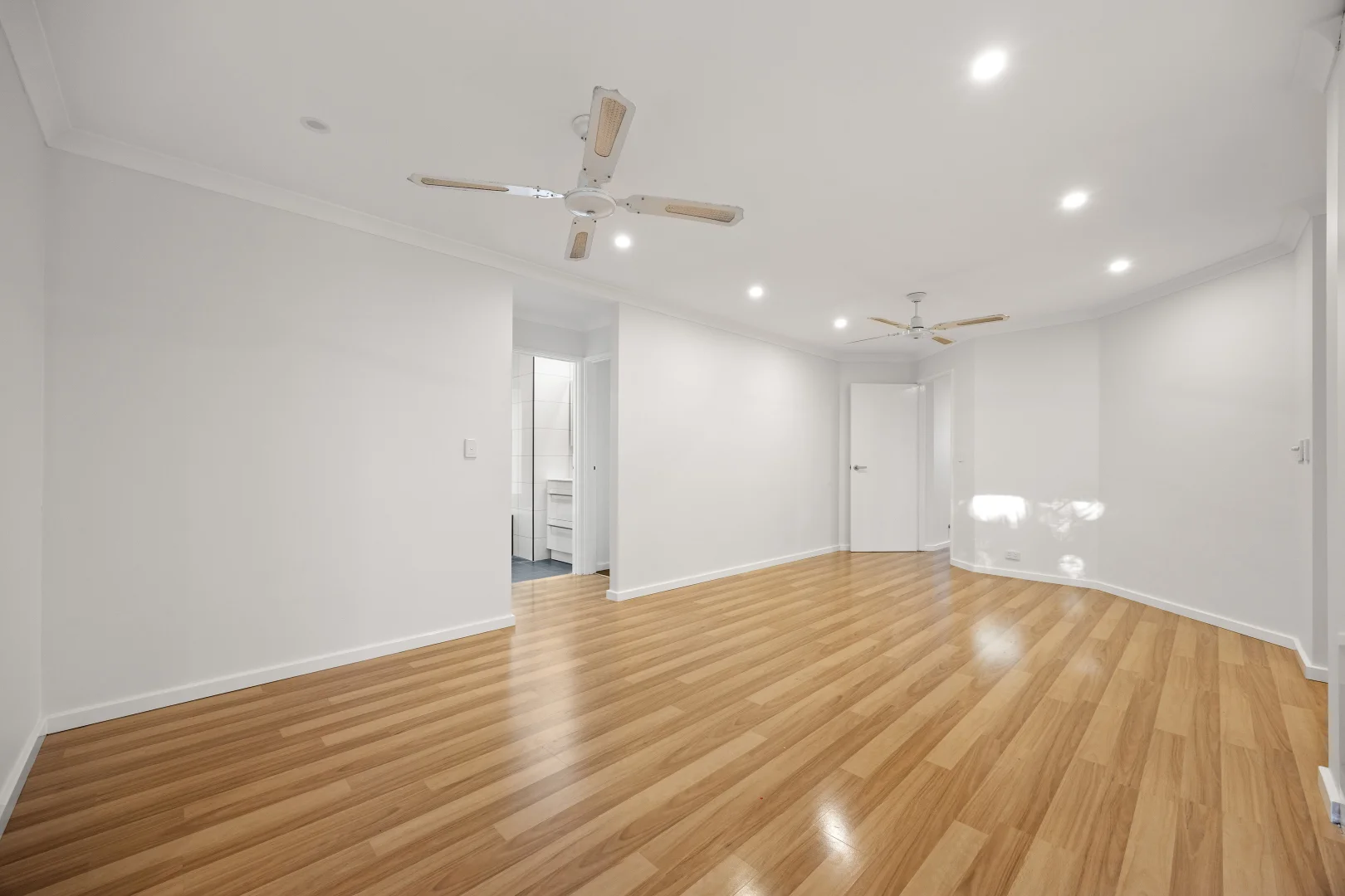 Additional image 14 of 20 Aldinga Pl, Waikiki WA 6169