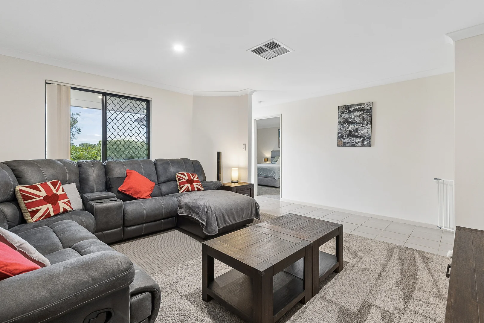 Additional image 9 of 37 Pamplona Boulevard, Port Kennedy WA 6172