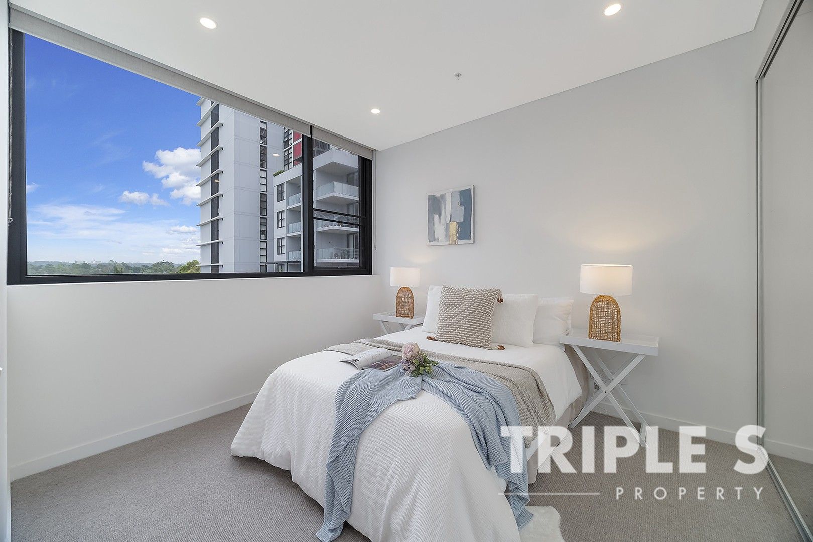 1 bedrooms Apartment / Unit / Flat in 410/26 Cambridge Street EPPING NSW, 2121