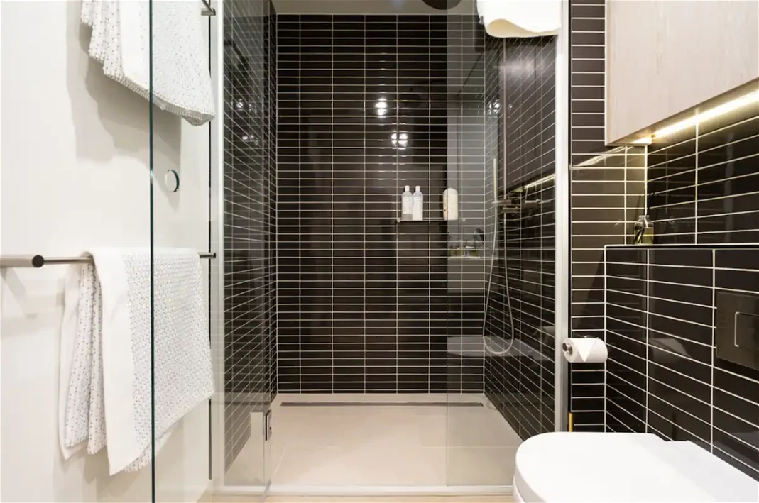 Additional image 12 of 1707/151 Berkeley Street, Melbourne VIC 3000