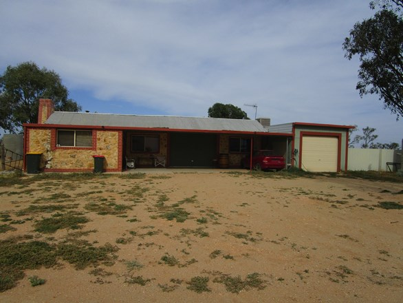 429 Morgan Road, Cobdogla SA 5346