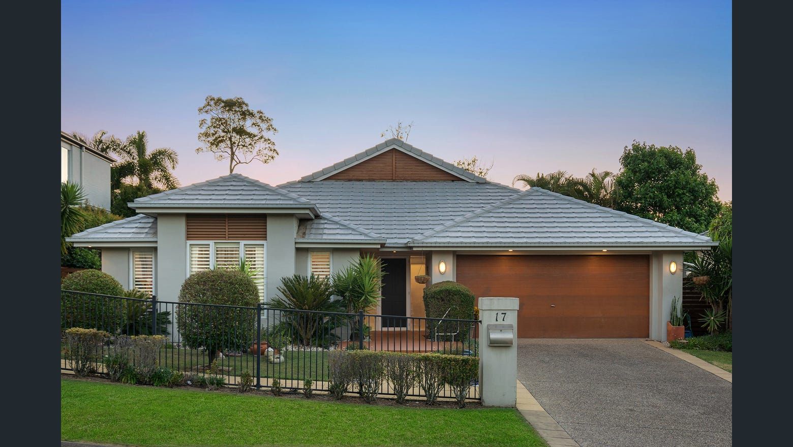 4 bedrooms House in 17 Ash Avenue SPRINGFIELD LAKES QLD, 4300