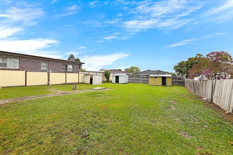 271 Noble Avenue, Greenacre NSW 2190, Image 1