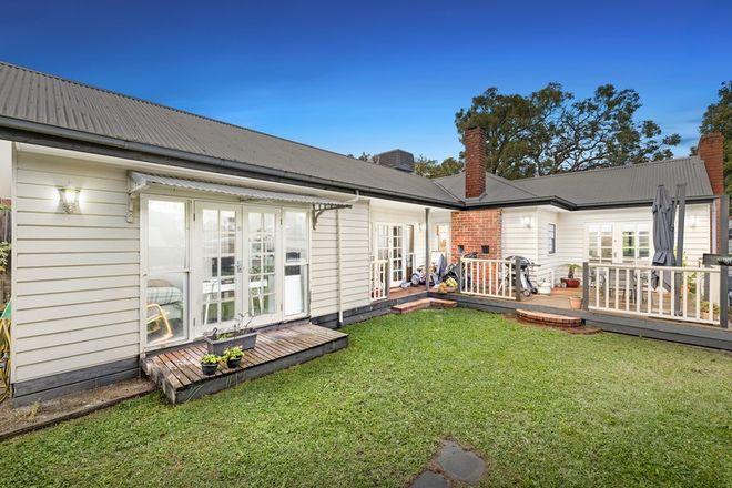 Picture of 33 Eastfield Road, RINGWOOD EAST VIC 3135