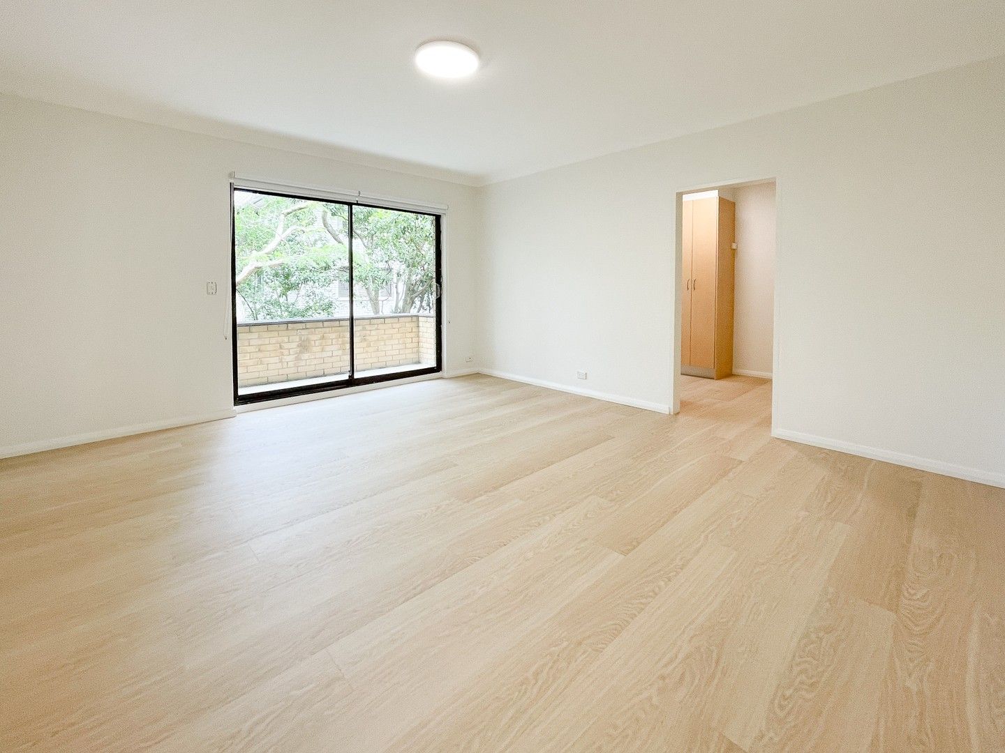 2 bedrooms Apartment / Unit / Flat in 14/10 Broughton Road ARTARMON NSW, 2064