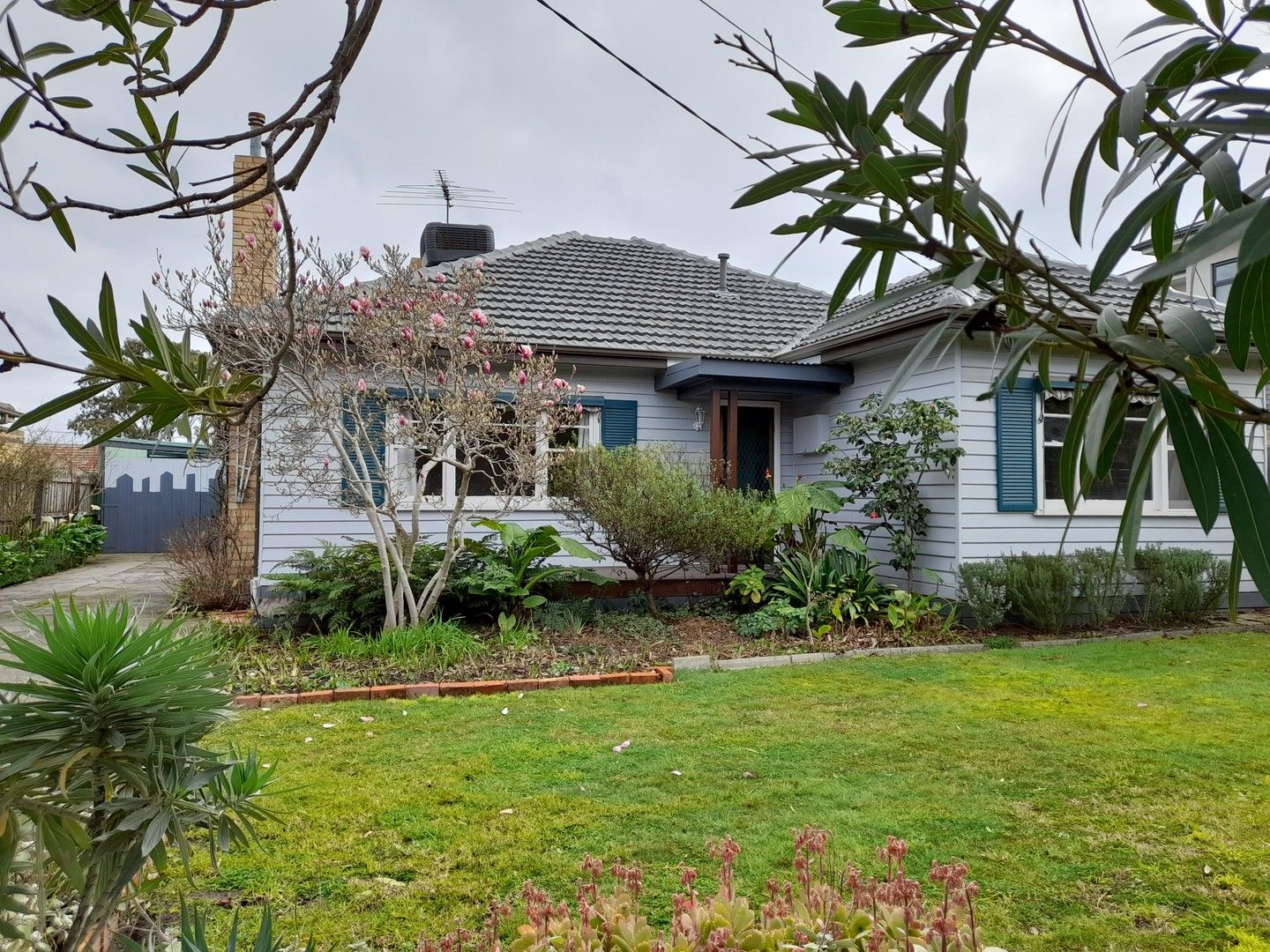 4 bedrooms House in 25 Churchill Street GLENROY VIC, 3046