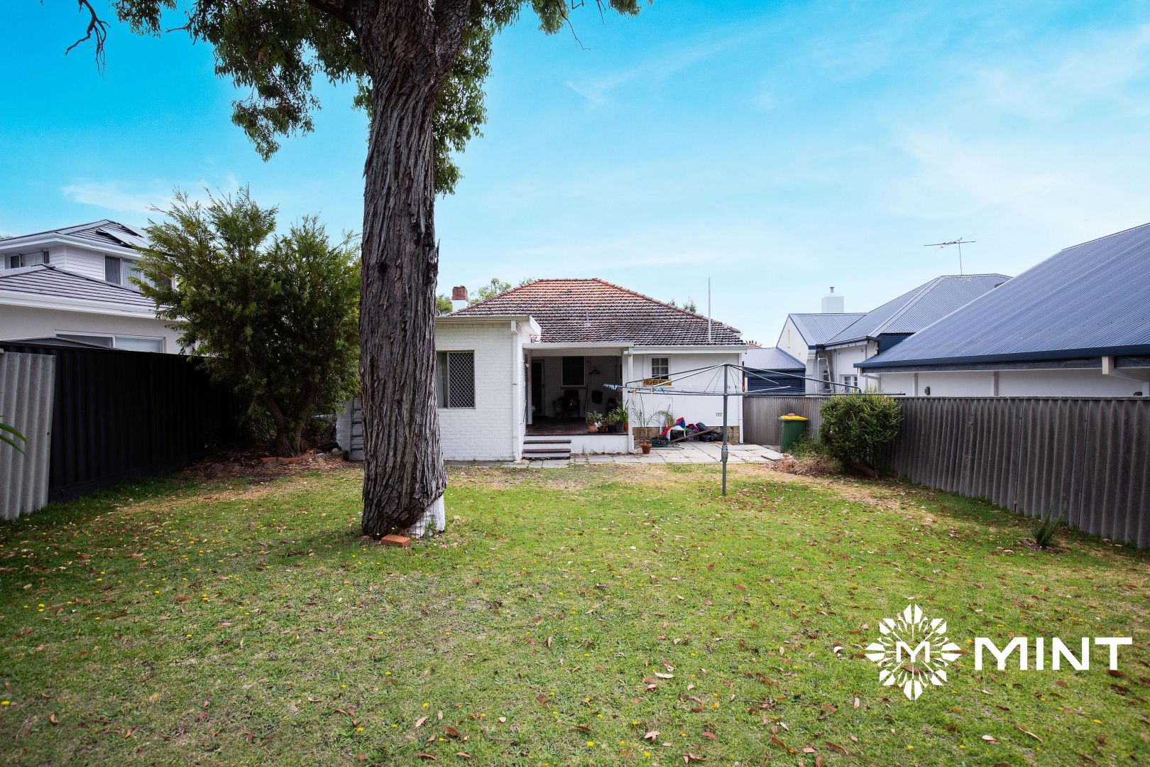 21 Highbury Street, Floreat WA 6014, Image 2