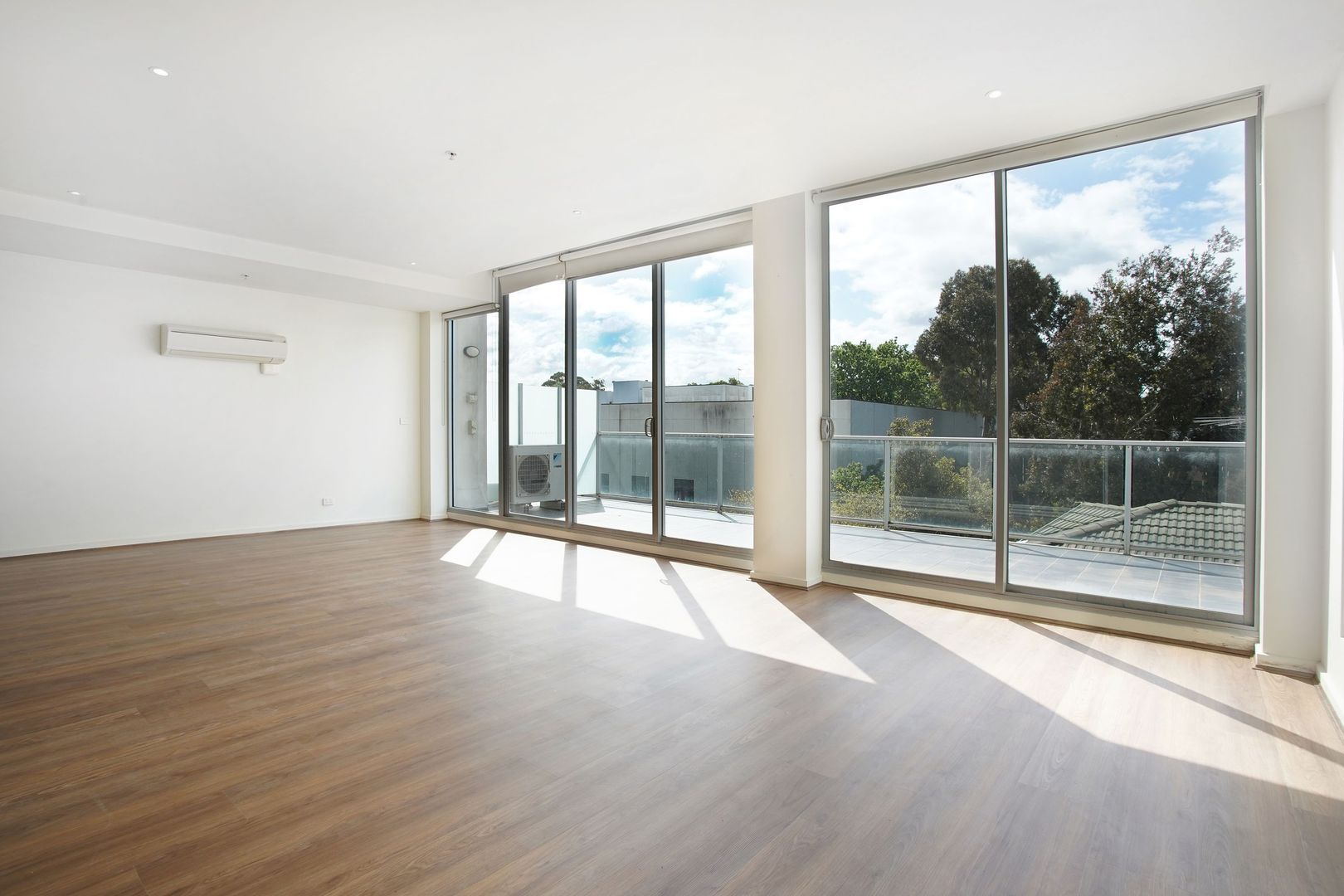 110/286-290 Blackburn Road, Glen Waverley VIC 3150, Image 1