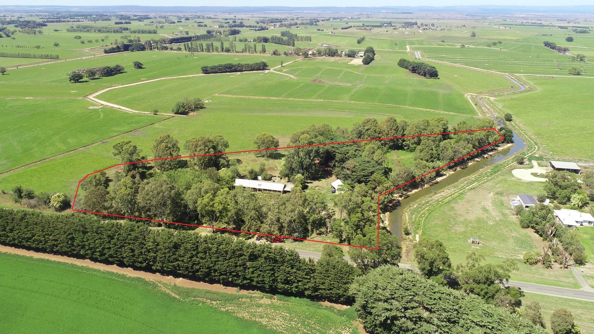 1335 Sale Cowwarr Rd, Nambrok VIC 3847, Image 0