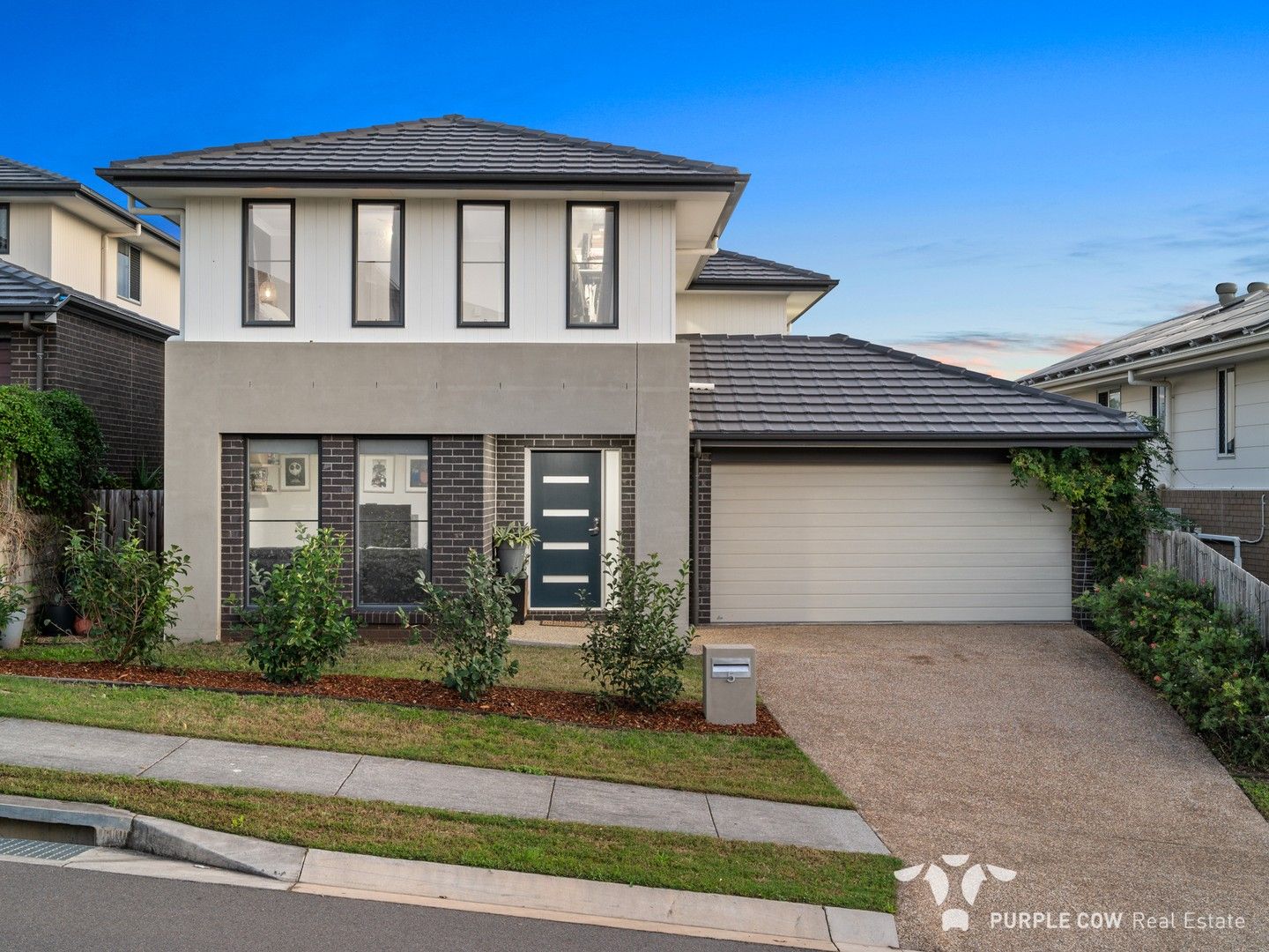4 bedrooms House in 5 Capri Street SPRINGFIELD LAKES QLD, 4300