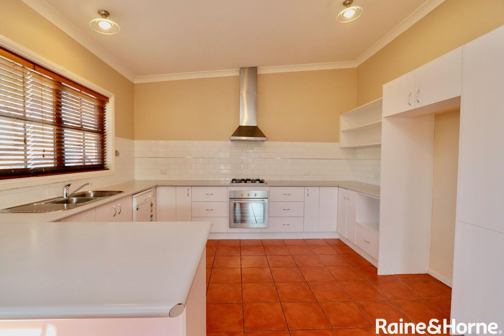 17 Brilliant Street, Bathurst NSW 2795, Image 1