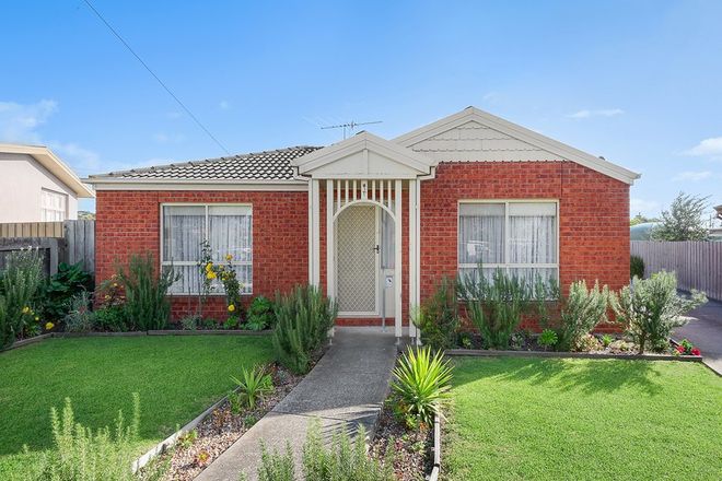 Picture of 1/5 Alvena Court, BELL PARK VIC 3215