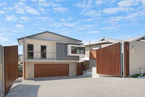 6 bedrooms House in 15 Coopers Camp Road BARDON QLD, 4065