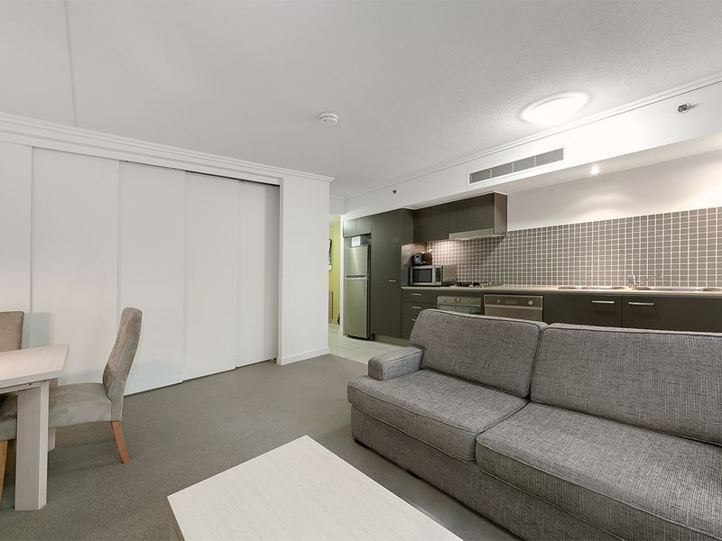1 bedrooms Apartment / Unit / Flat in 705/151 George Street BRISBANE CITY QLD, 4000