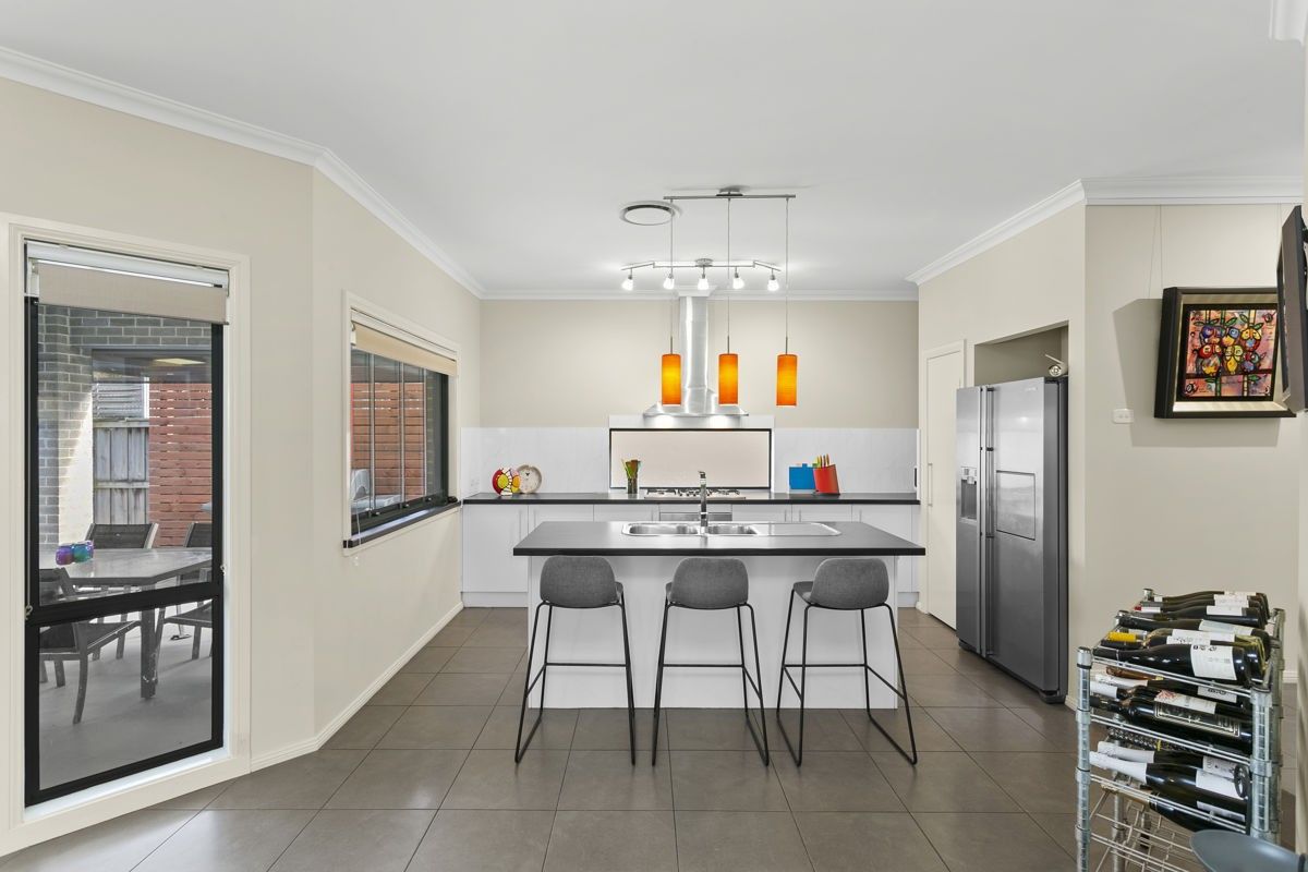 61 Edward Drive, Pemulwuy NSW 2145 Domain