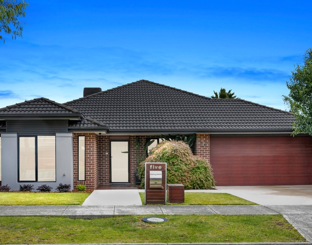 5 Moorland Way, Mernda VIC 3754