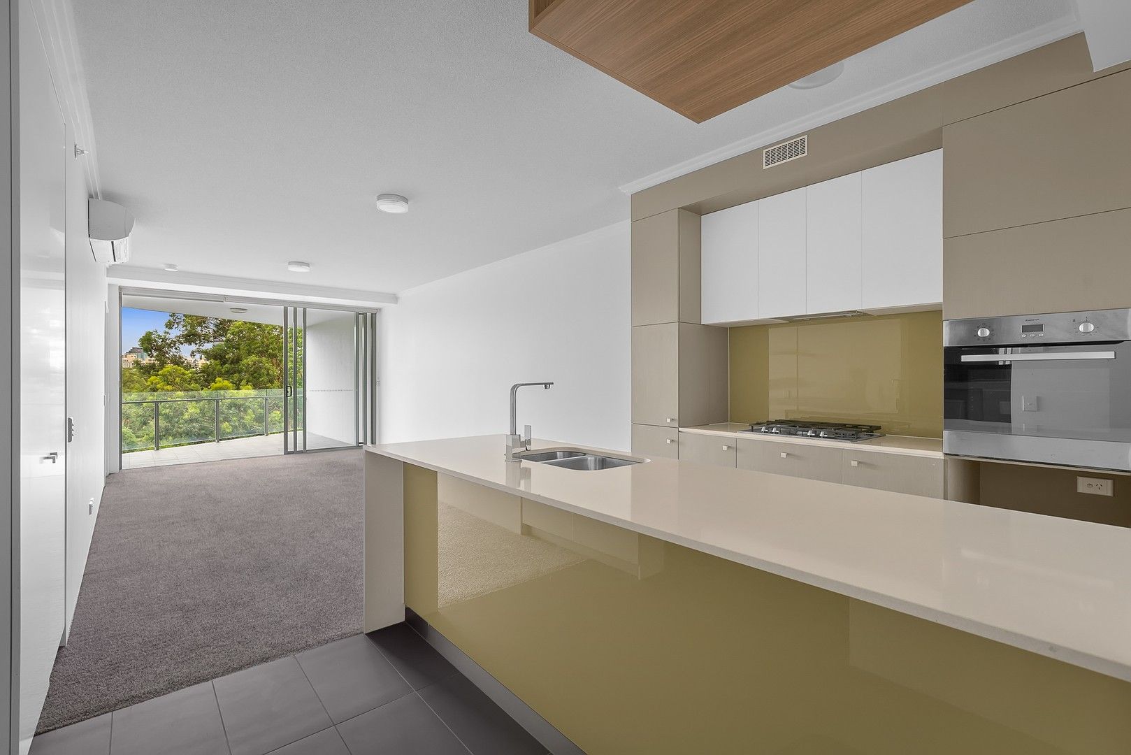 2 bedrooms Apartment / Unit / Flat in 30408/67 Blamey Street KELVIN GROVE QLD, 4059