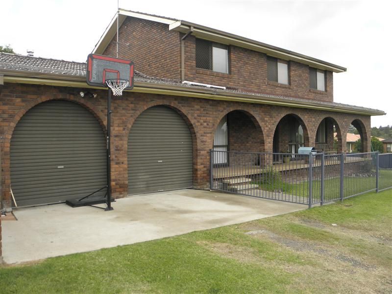 17 Dixon Street, CESSNOCK NSW 2325, Image 1