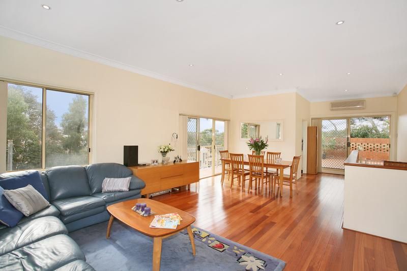 1/2 Macquarie Road, Earlwood NSW 2206, Image 2