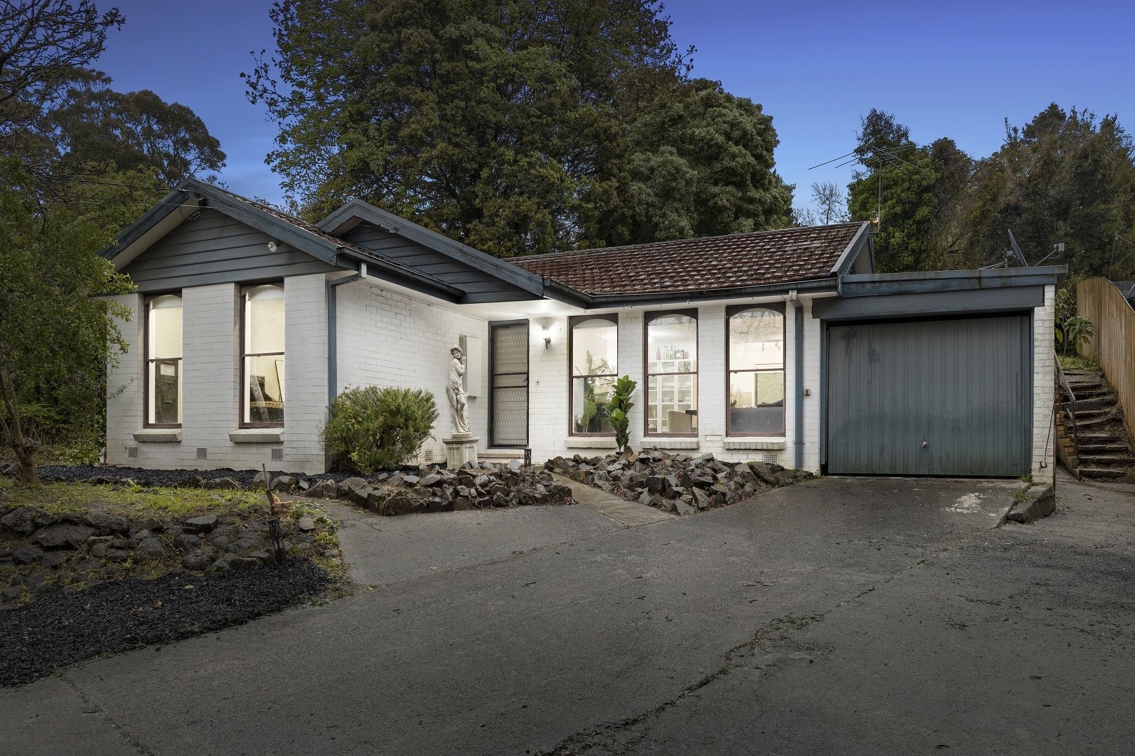 21 BelgraveHallam Road, Belgrave Property History & Address Research