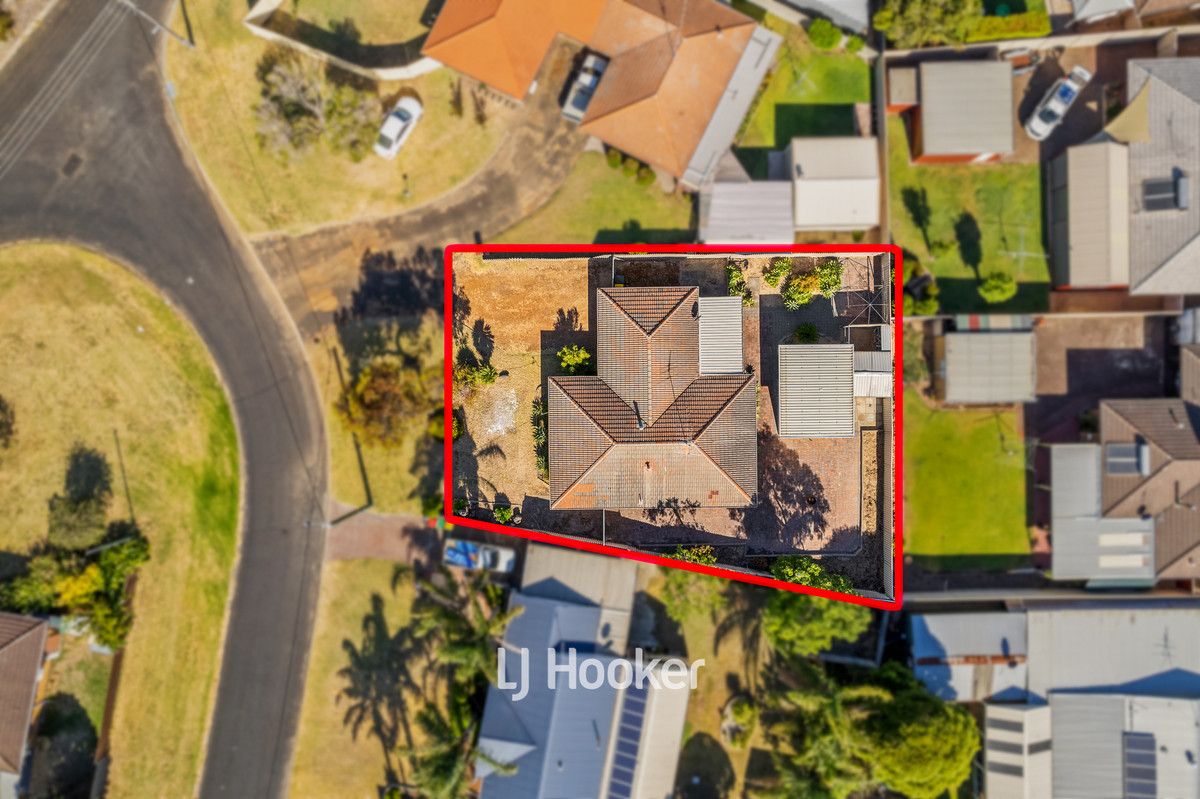 39 Cambridge Crescent, East Bunbury WA 6230, Image 2