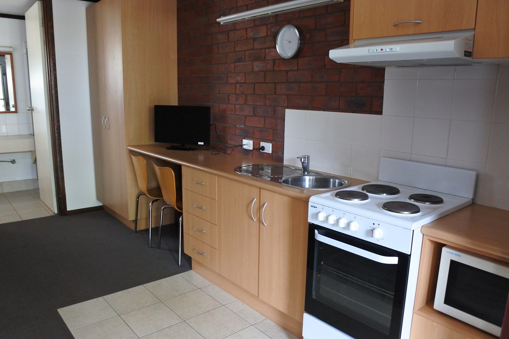 1/762 Raglan Parade, Warrnambool VIC 3280 Apartment For Rent 270 Domain