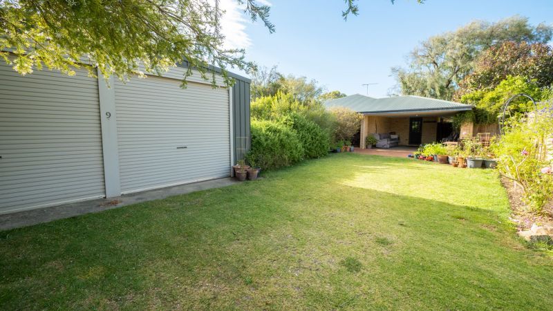 4 bedrooms House in 9 Tern Lane BROADWATER WA, 6280