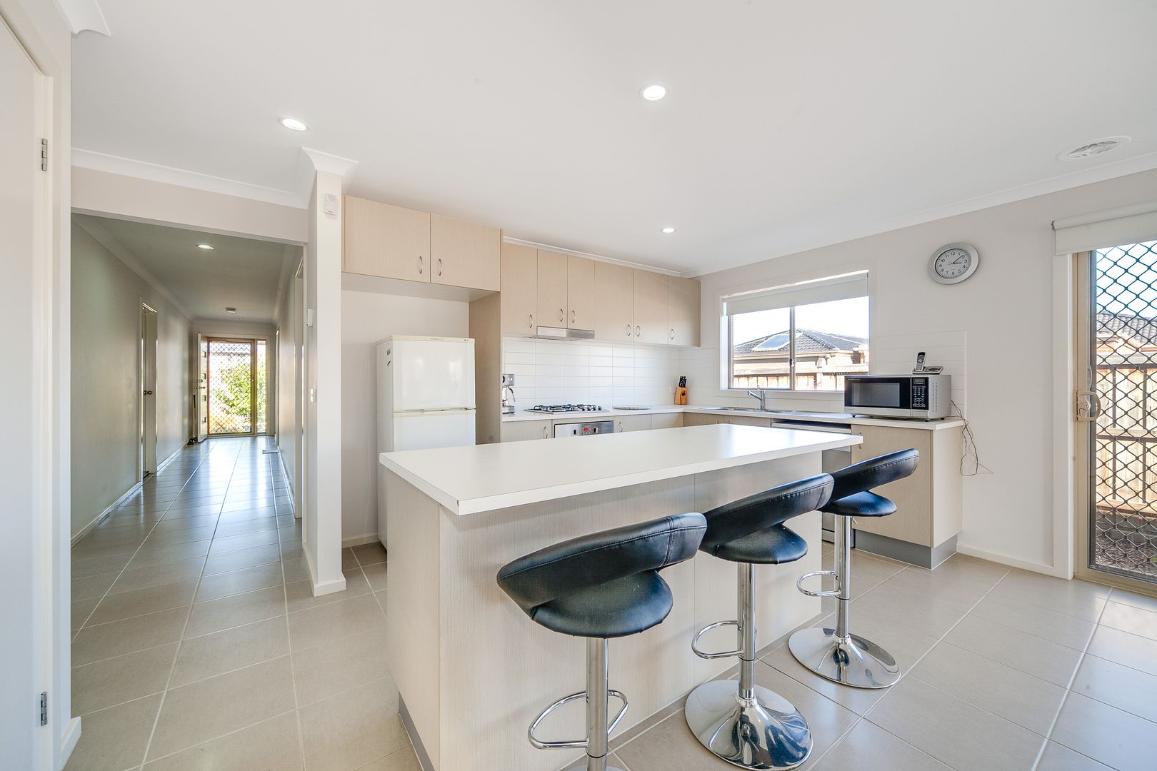 3 Glenelg Street, Clyde North VIC 3978, Image 1