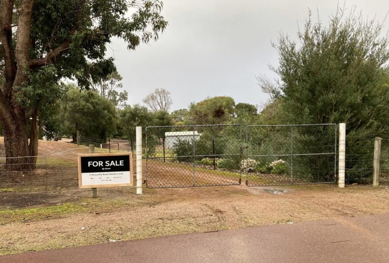 4 bedrooms Acreage / Semi-Rural in 5 McCarthy Road BANDY CREEK WA, 6450