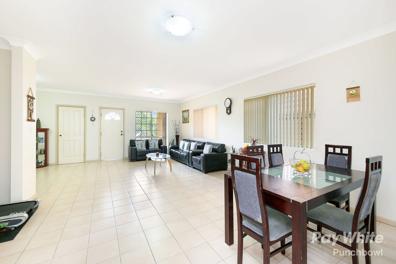 125A Hillcrest Avenue, Greenacre NSW 2190, Image 2