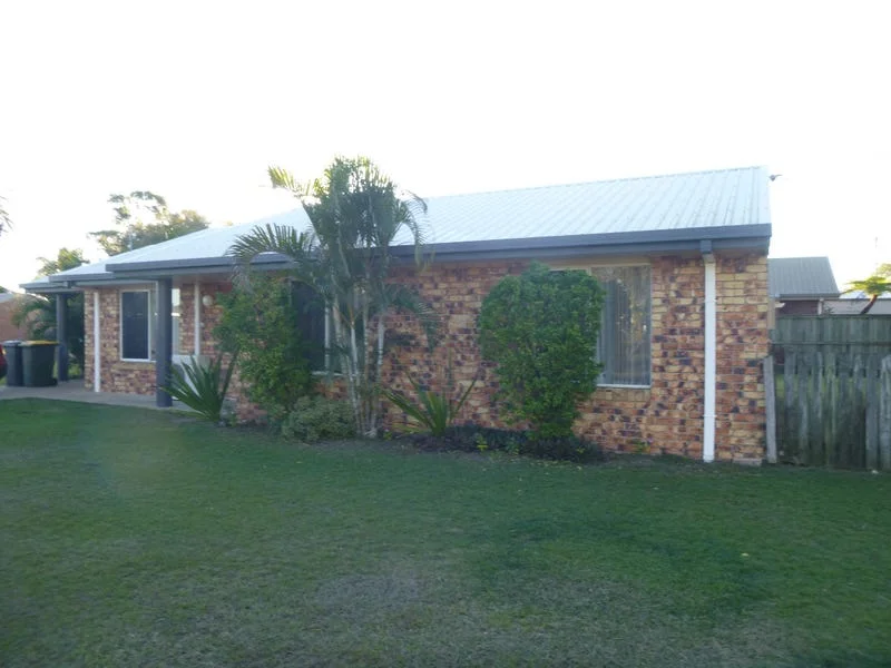 18 Central Avenue, Thabeban QLD 4670