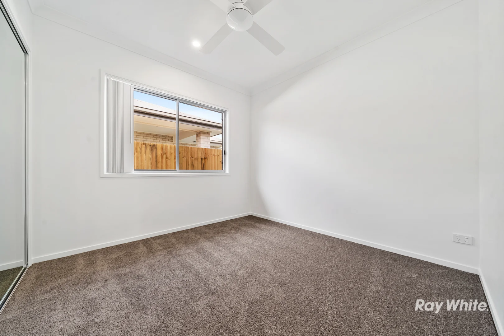 Additional image 10 of 33 John Drive, Collingwood Park QLD 4301